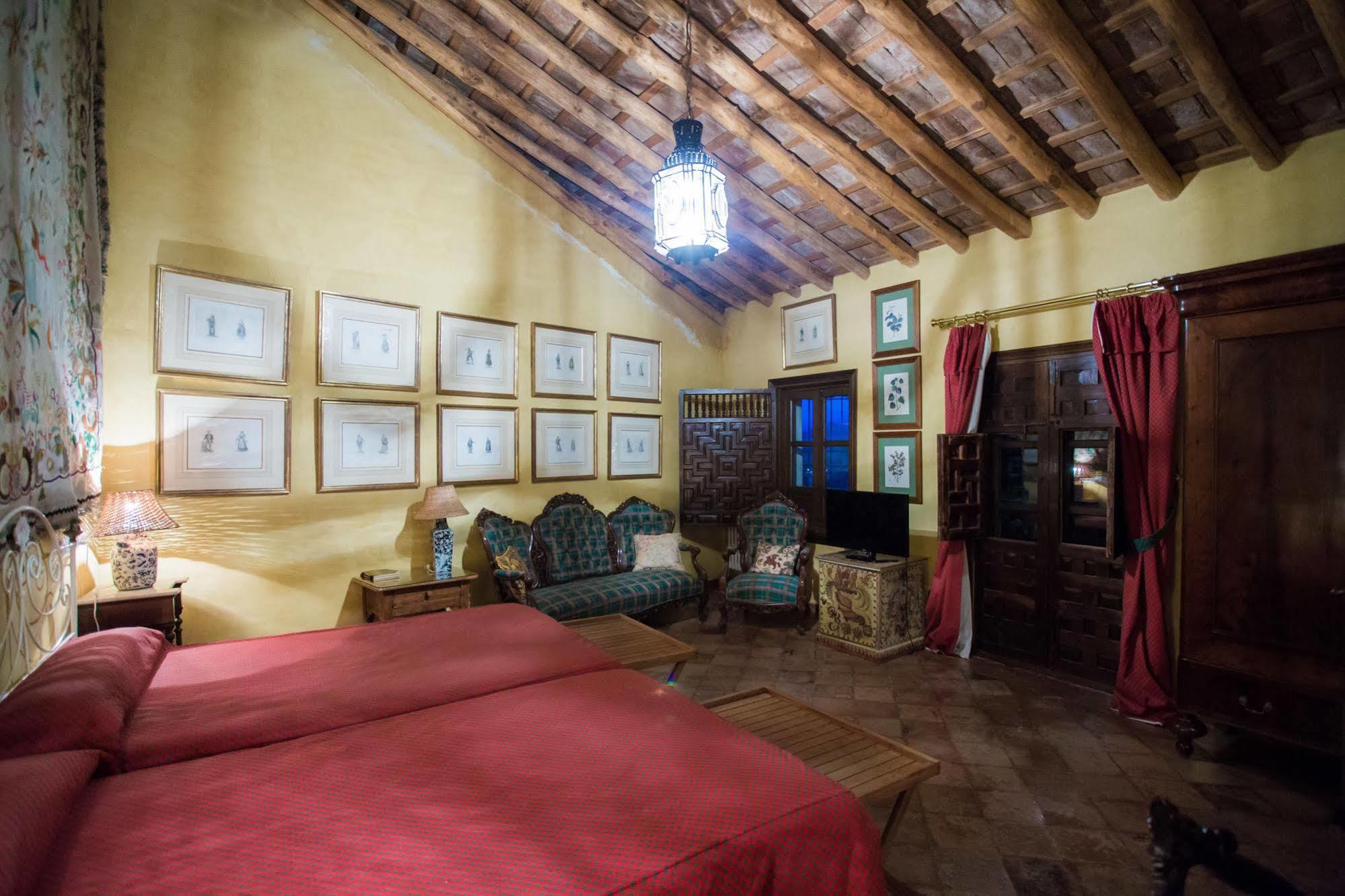 Maison d'hôtes El Rincon De San Benito à Cazalla de la Sierra Extérieur photo